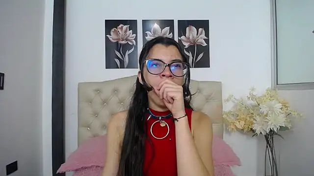 دردشة pinky_f00x الجنسية المباشرة