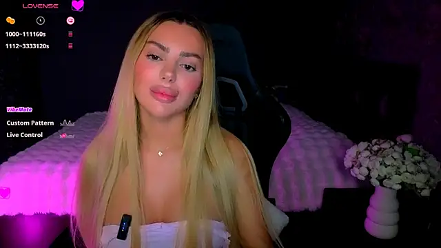 Chat XXX ao vivo de Ayla__Demir