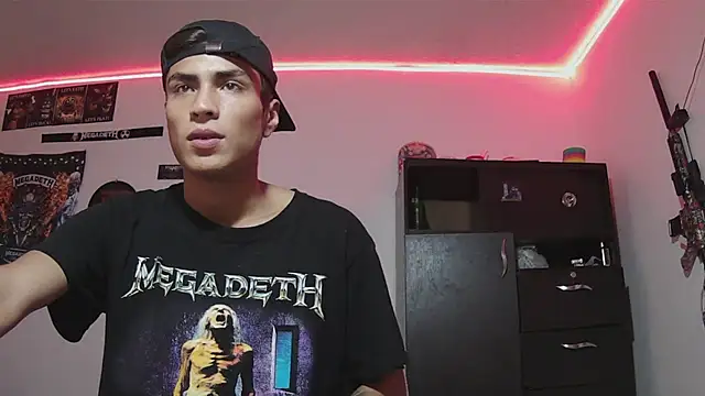 Fenix_hardcock Show in webcam