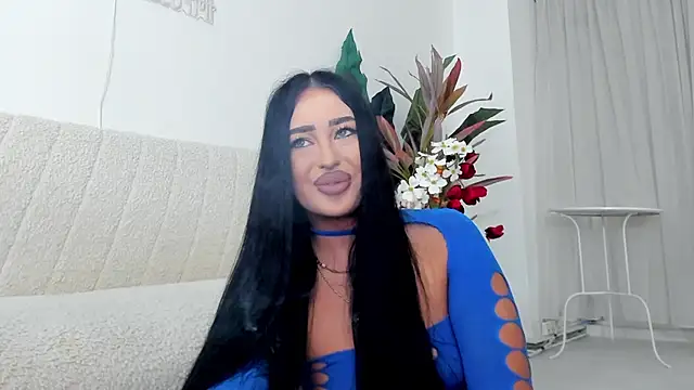 EmeraldKatt Live XXX Chat