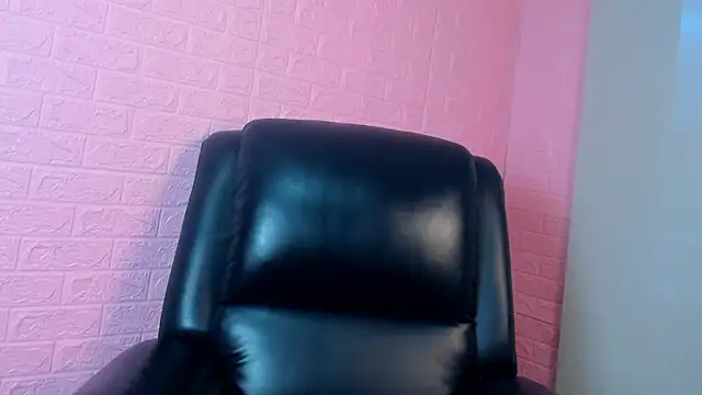 Charlot_bloom's Webcam Show