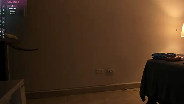 Mhia_Sweet_'s Live XXX Chat