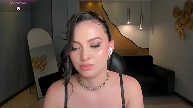 AliceHarper_'s Live XXX Chat