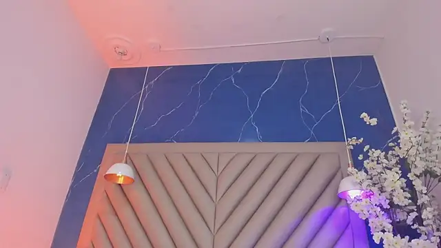 Živý XXX chat NaomiVelour