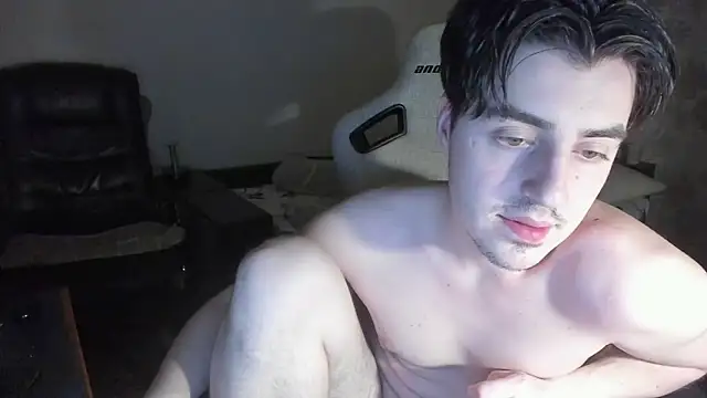 Knuckles17's Webcam Show
