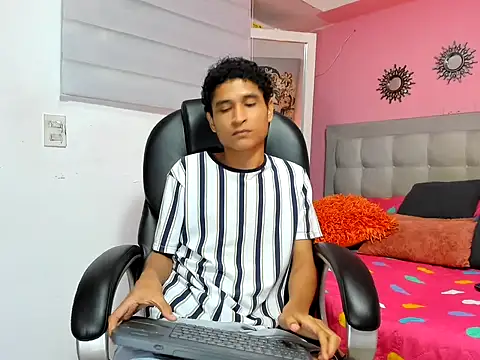 Xavier-Fox Webcam Show