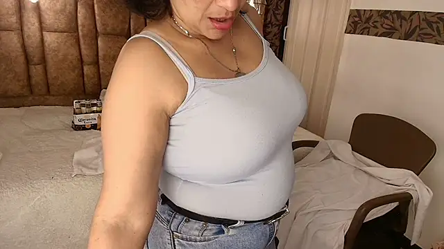 MarilynMiilf_ Adlı Modelin Canlı XXX Sohbeti