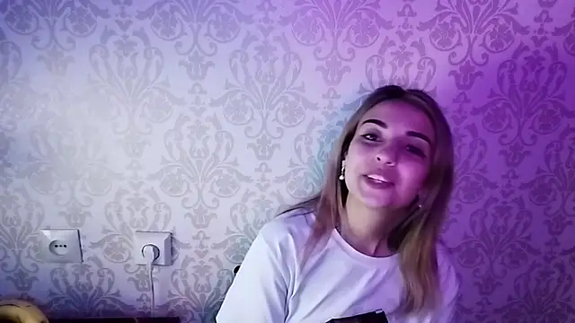 By_Mira Webcam show