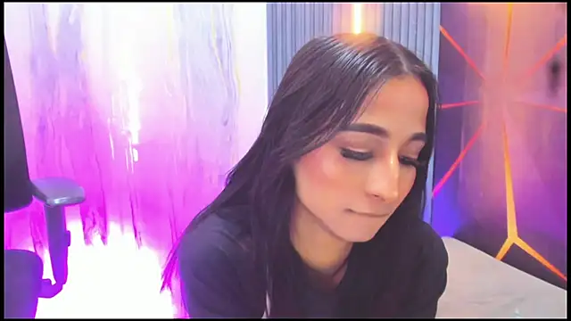 Miss_Isa_n Webbikameraesitys