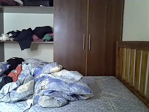 Agoodbad's Live XXX Chat