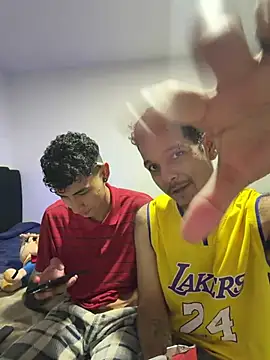 samuel_prrr's Live XXX Chat