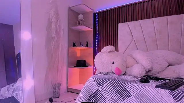 Catalleya_flower's Live XXX Chat