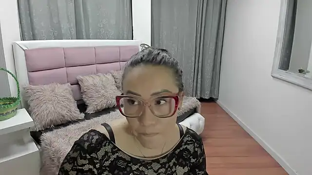 gaby_trent's Live XXX Chat