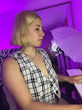 noah_ec webcam show