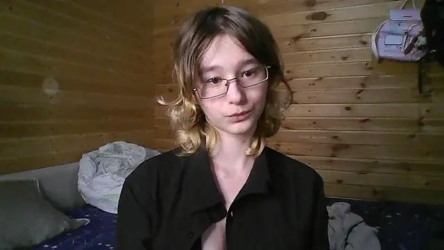 Silva-Tailll's Live XXX Chat