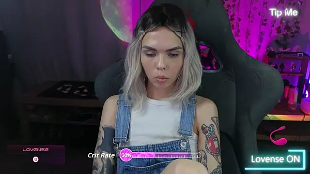 Chat +18 de Kerry_Kirk ao vivo