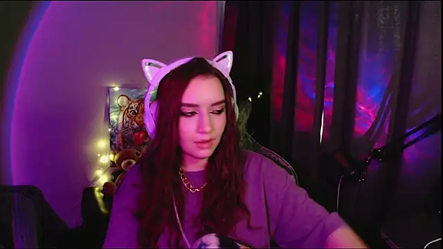 Chat +18 de Celia_Sensual_ ao vivo