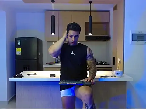 Jacobb_Phoenix: απευθείας συνομιλία ΧΧΧ