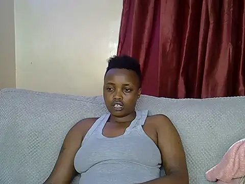 ebonyafriqueen1 Adlı Modelin Canlı XXX Sohbeti
