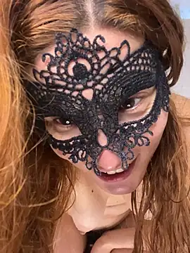 Miacarry Adlı Modelin Canlı XXX Sohbeti