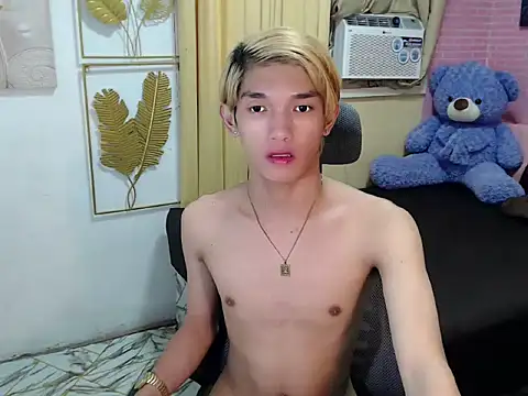 Chat XXX en directo de urasian_john18