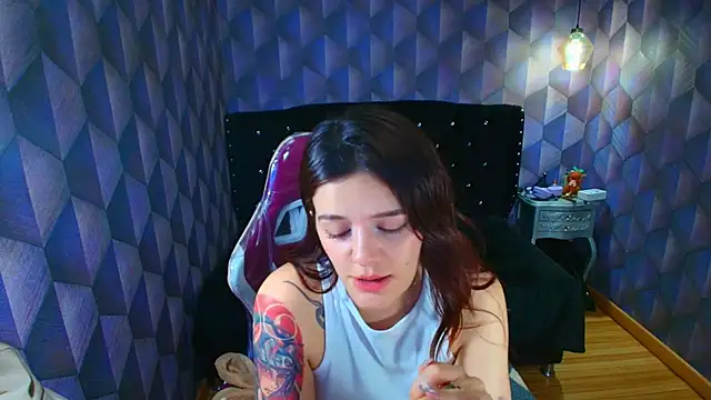 Chat +18 de LiaHarryis ao vivo