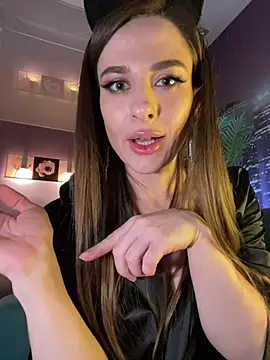 _shadylady_ Adlı Modelin Canlı XXX Sohbeti