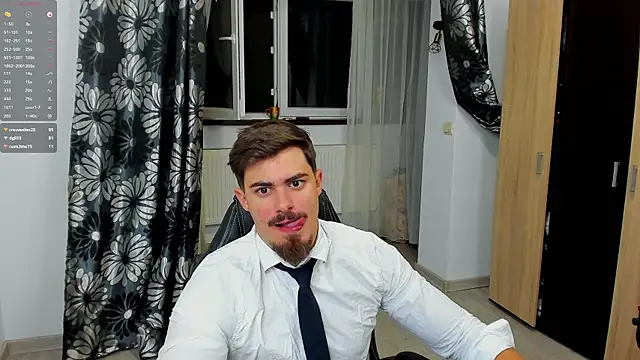 greekgod199: διαδικτυακό σόου στην κάμερα