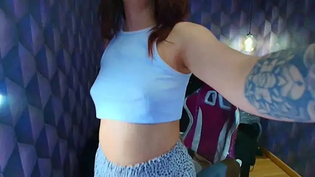 LiaHarryis Live XXX-chat