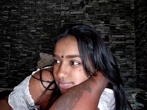 Indiasfantasy_ 라이브 XXX 채팅