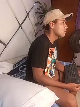 CamiloOlivera's Webcam Show