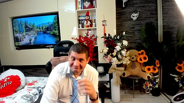 SpartacusDaddy48 Webcam show