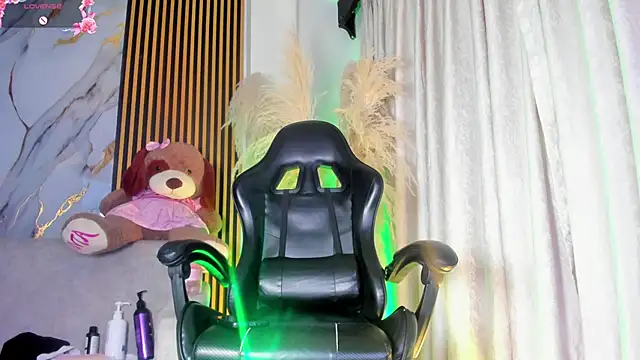 alejagarcia_'s Live XXX Chat