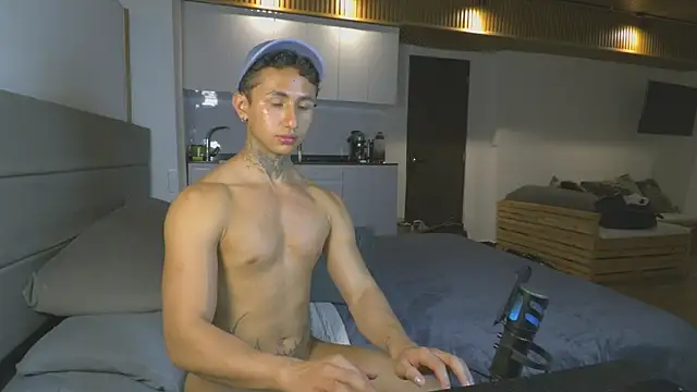 ArchiGoldd's Webcam Show