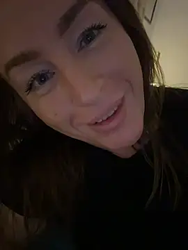 ChristinaSiemone live XXX chat