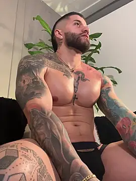 Frank_Farrell's Live XXX Chat