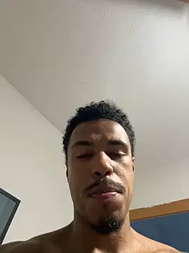 Онлайн чат XXX LorenzoBlack27