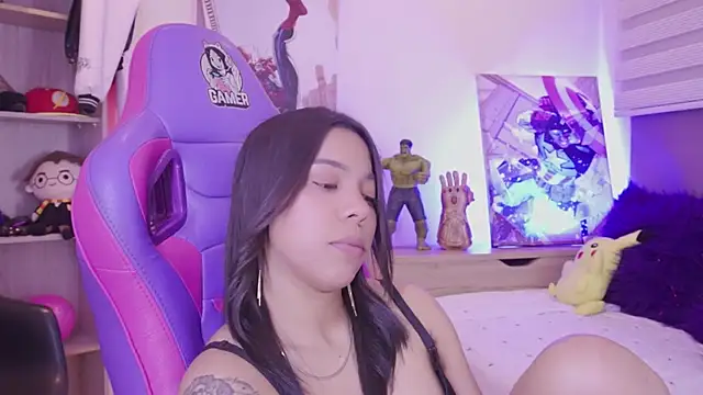 Chatroom XXX en direct de madelyn_rose_