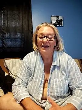 RavensLove's Webcam Show
