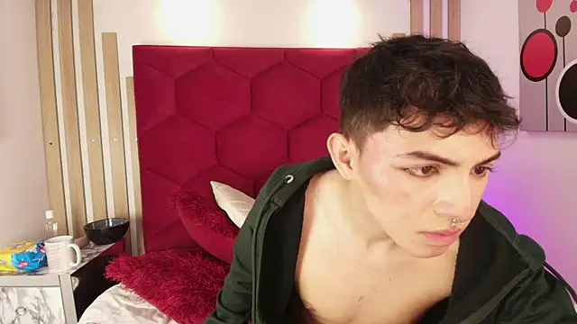 Cristopher_Wild's Webcam Show
