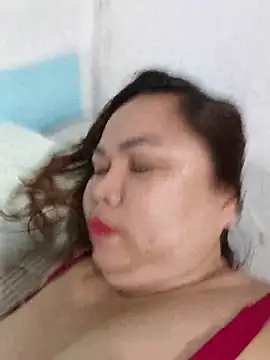 Sweetlorie_83's Live XXX Chat