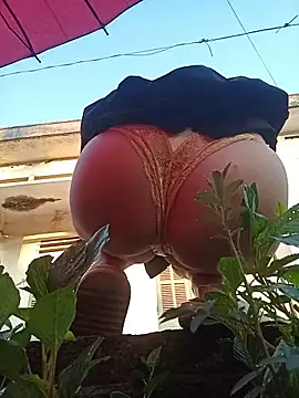 July-Asian: απευθείας συνομιλία ΧΧΧ
