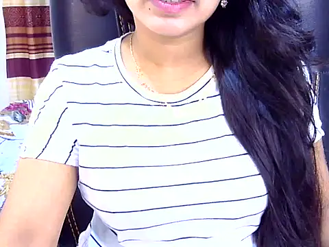 Noor_Zarin Live XXX-chat