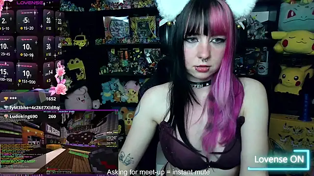 CutieTracern Live XXX chat