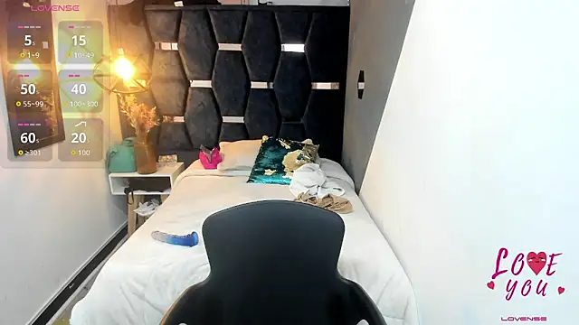 Abril_Fox__ 现场XXX聊天