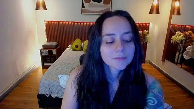 XXX chat uživo modela KatherineBond