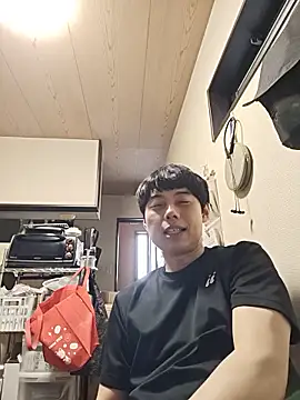 whitebriefboyのライブXXXチャット