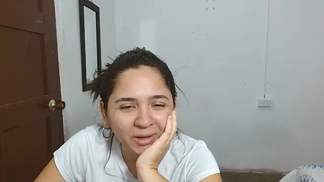 Thalian Chat XXX live