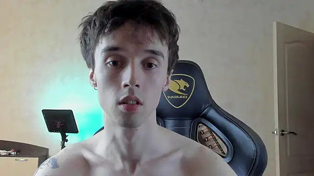 MasonWarholl Chat XXX in diretta