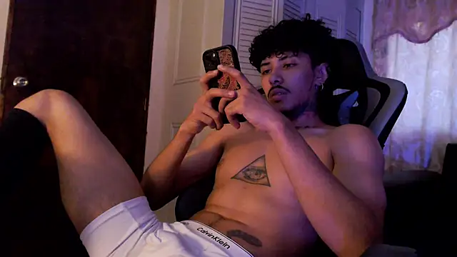 D3v1L88 Chat XXX in diretta